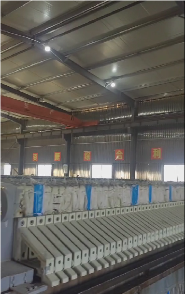 500平方廂式壓濾機打樁泥壓濾現(xiàn)場